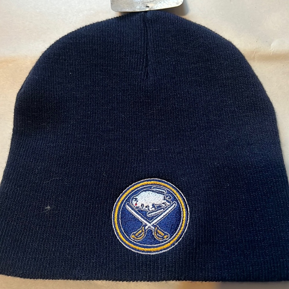 NHL Brand Buffalo Sabers beanie